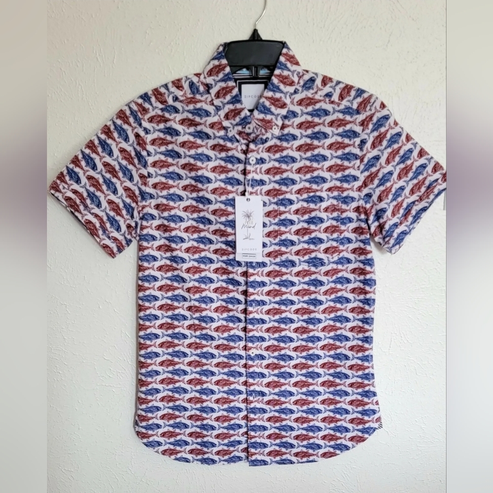 NWT Zipcode Men's Casual Fish Print Button Down Short Sleeve Shirt Size- Small